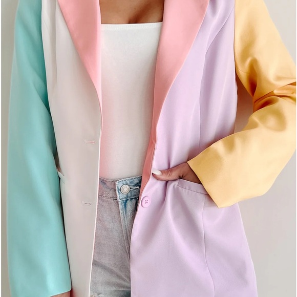 Pastel Colorblock Blazer - Picture 2 of 7